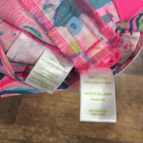 Lilly Pulitzer Mini Callahan Dragonfruit Toucan Shorts Sz 5 - Picture 5 of 5